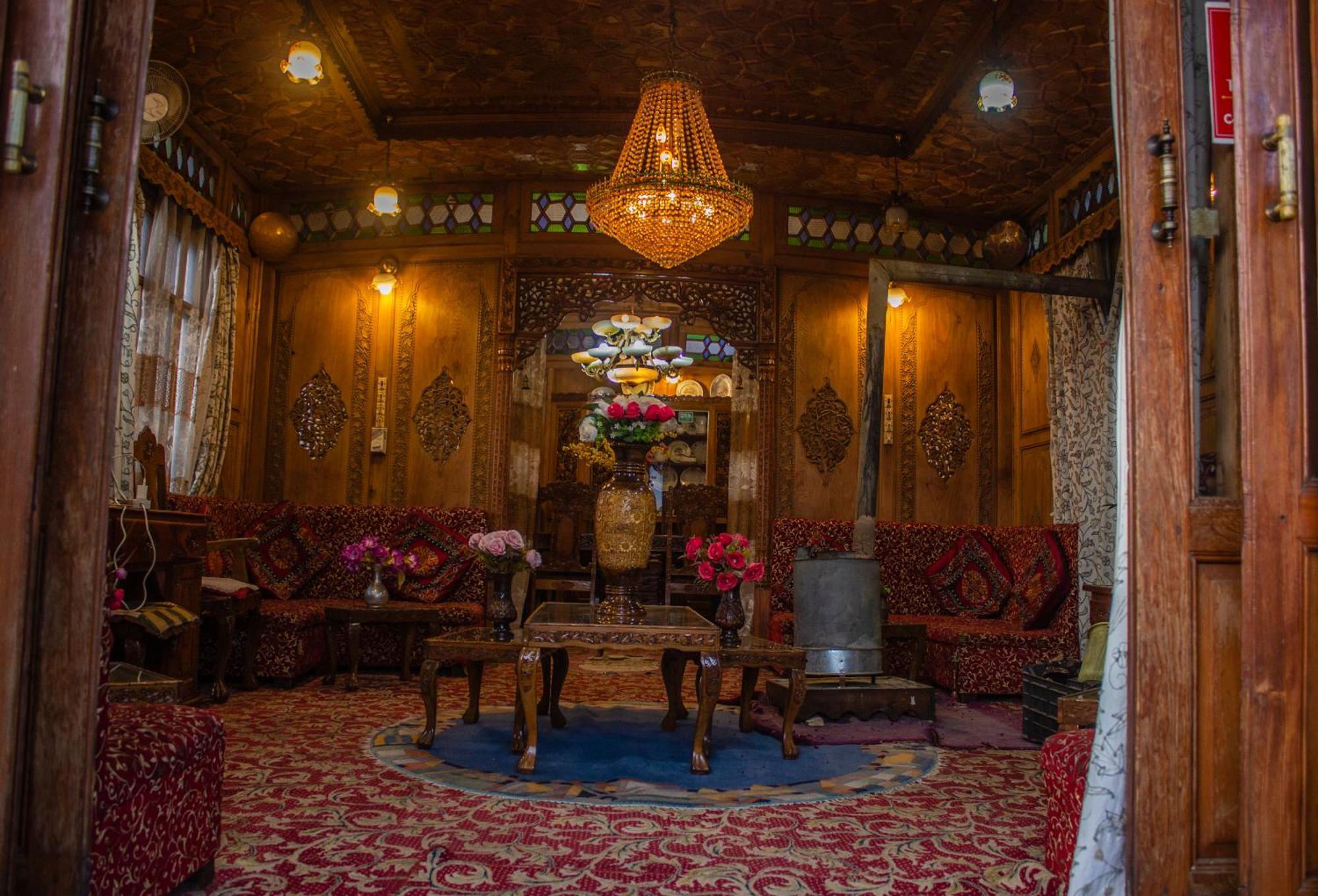 House Boat New Manora Bed & Breakfast Srinagar  Luaran gambar
