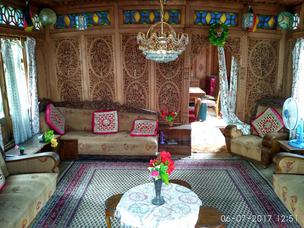 House Boat New Manora Bed & Breakfast Srinagar  Luaran gambar