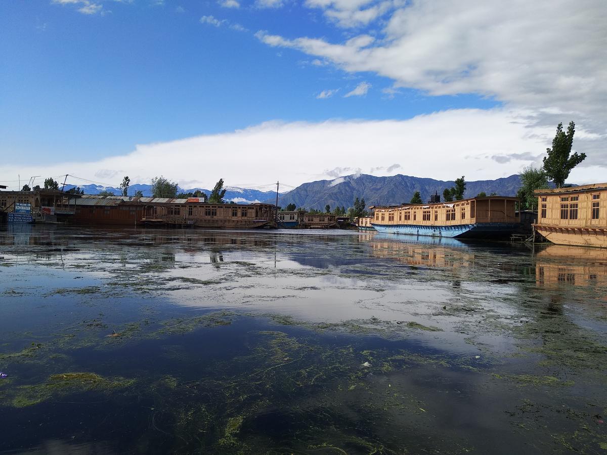 House Boat New Manora Bed & Breakfast Srinagar  Luaran gambar